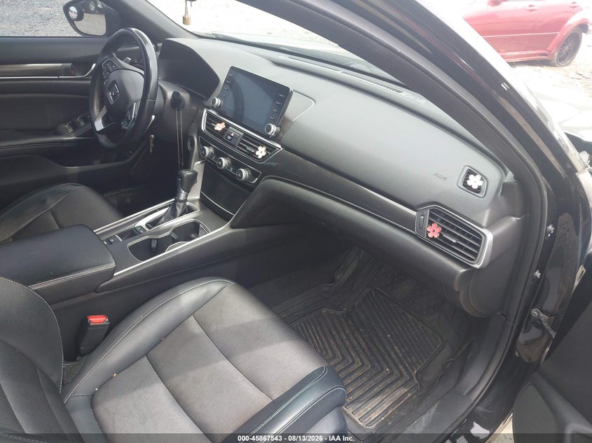 HONDA ACCORD 2018 VIN 1HGCV1F30JA166277