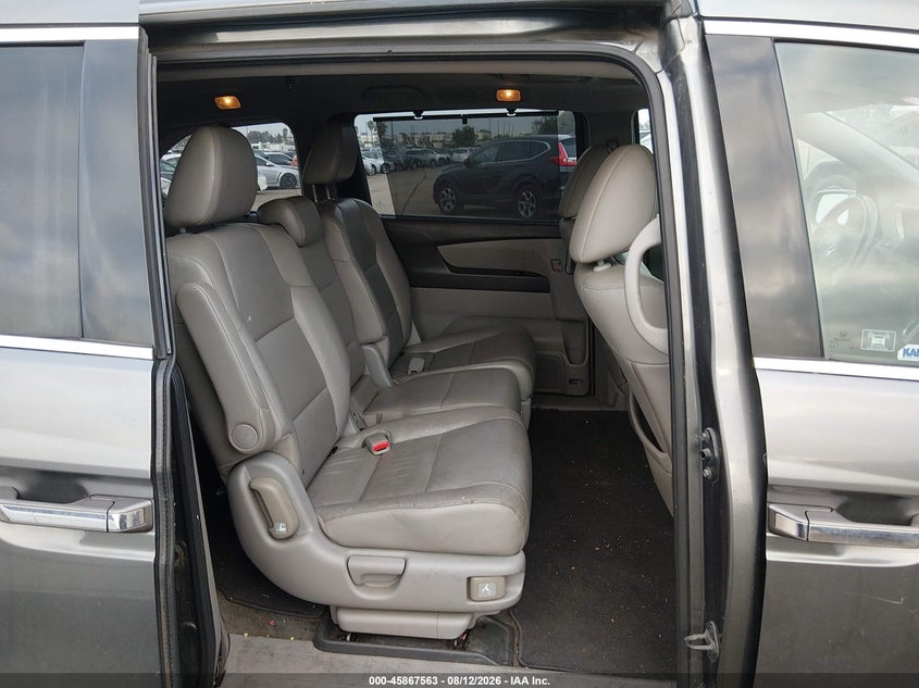 2012 HONDA ODYSSEY auction photo 8