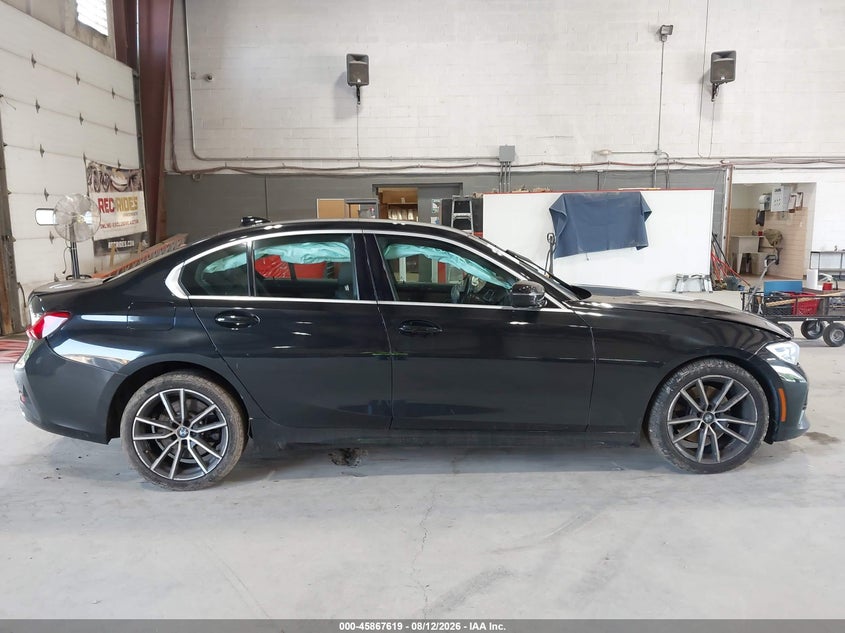 BMW 330I - zdjęcie 13