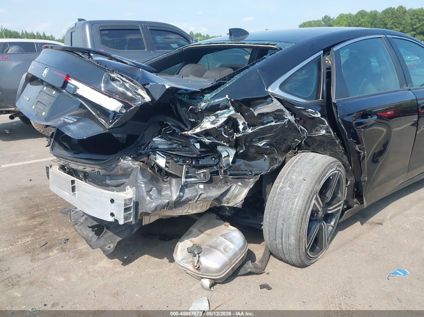 2023 HONDA ACCORD HYBRID auction photo 6