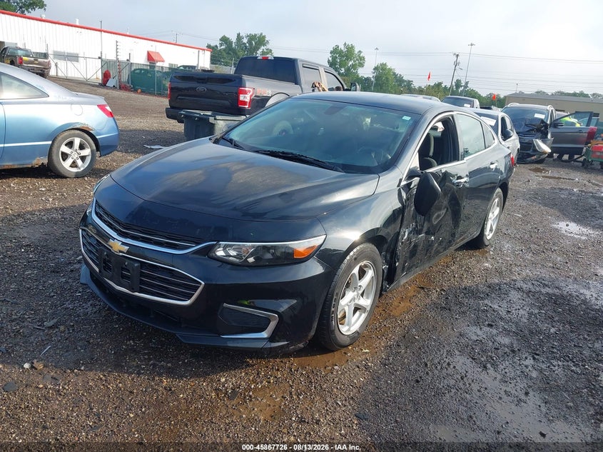 2017 CHEVROLET MALIBU auction photo 2