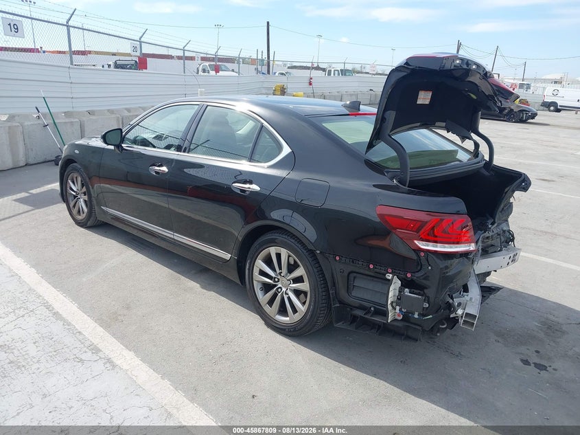 2016 LEXUS LS 460 auction photo 3