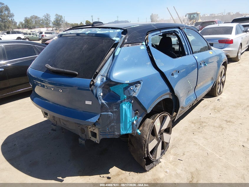 Vin: yv4ed3um3p2075778, lot: 46366793, volvo xc40 recharge pure electric twin ultimate 20234