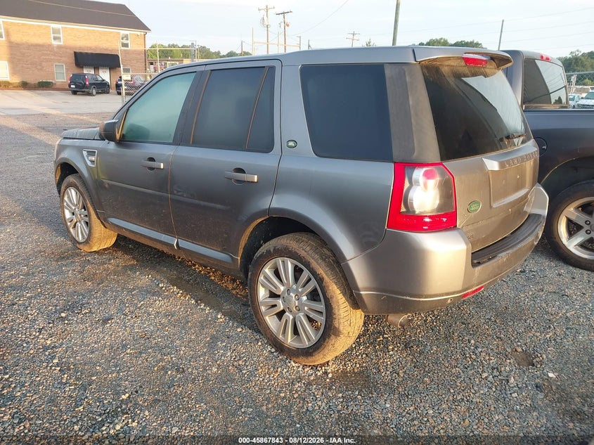 2010 LAND ROVER LR2 auction photo 3