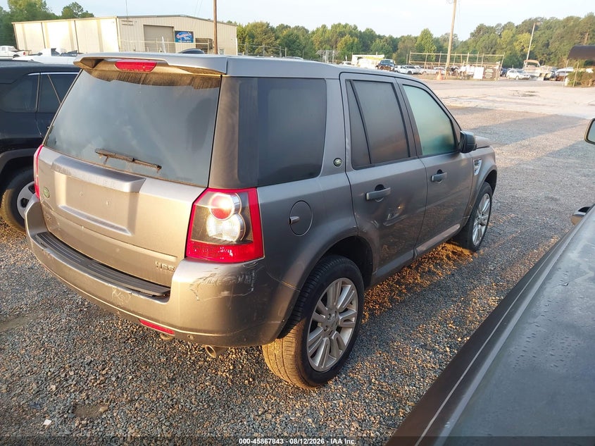 2010 LAND ROVER LR2 auction photo 4