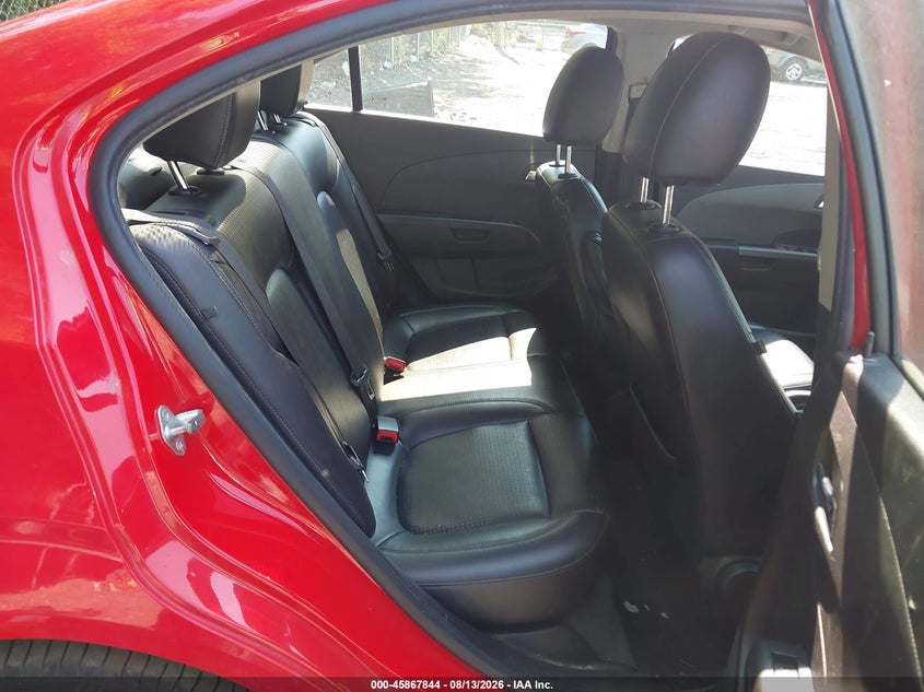 2017 CHEVROLET SONIC auction photo 8