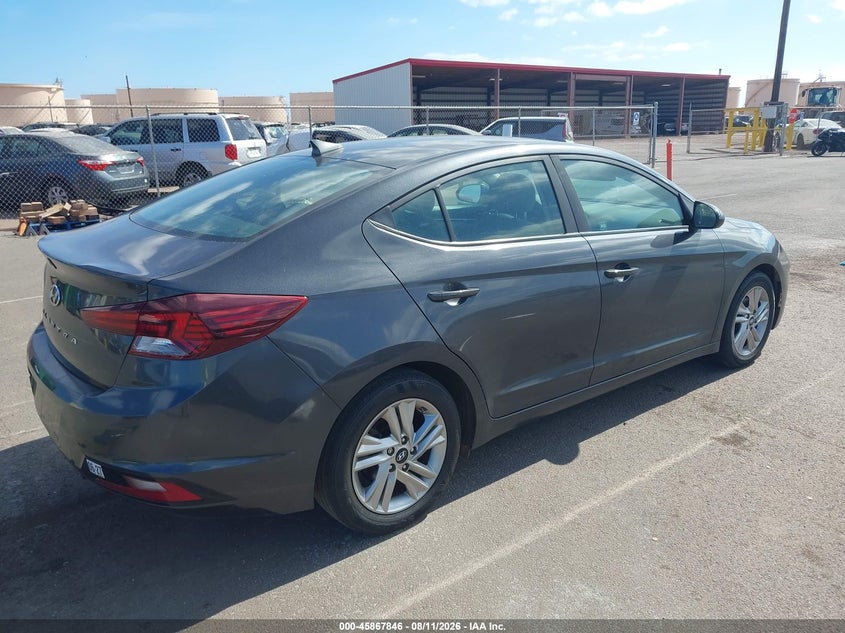 2020 HYUNDAI ELANTRA auction photo 4