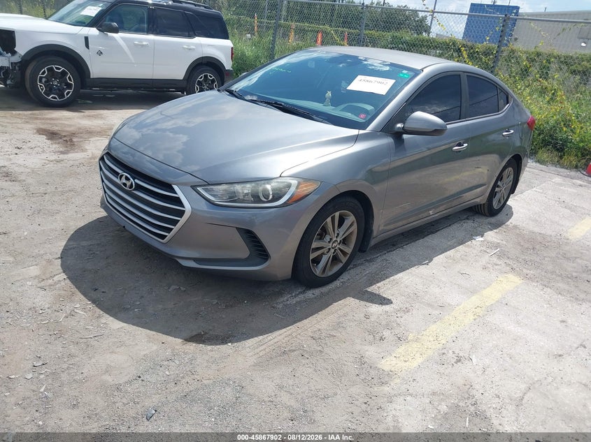 2018 HYUNDAI ELANTRA auction photo 2