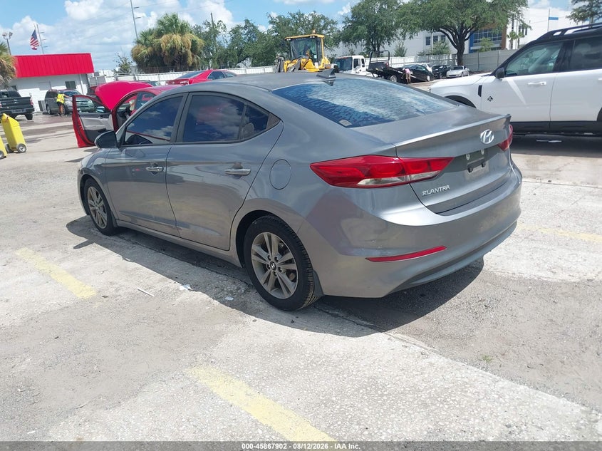 2018 HYUNDAI ELANTRA auction photo 3
