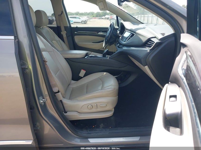 2018 BUICK ENCLAVE auction photo 5