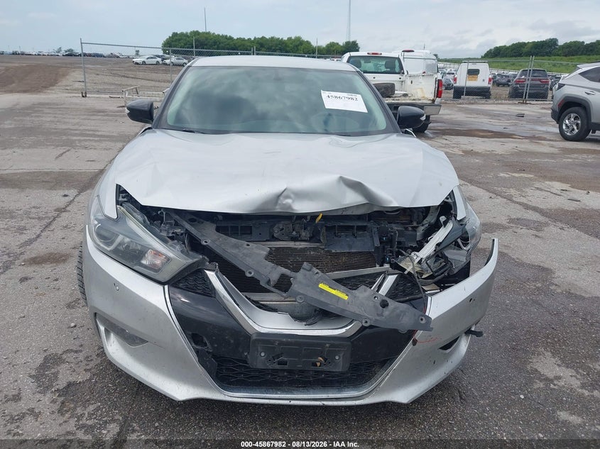 2017 NISSAN MAXIMA auction photo 6