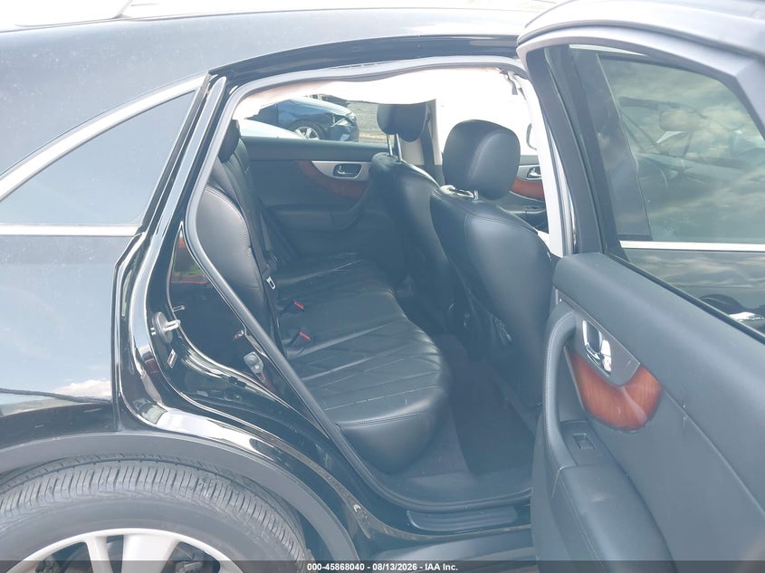 2014 INFINITI QX70 auction photo 8