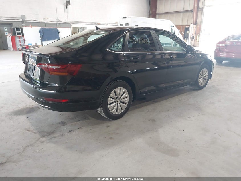 2019 VOLKSWAGEN JETTA auction photo 4
