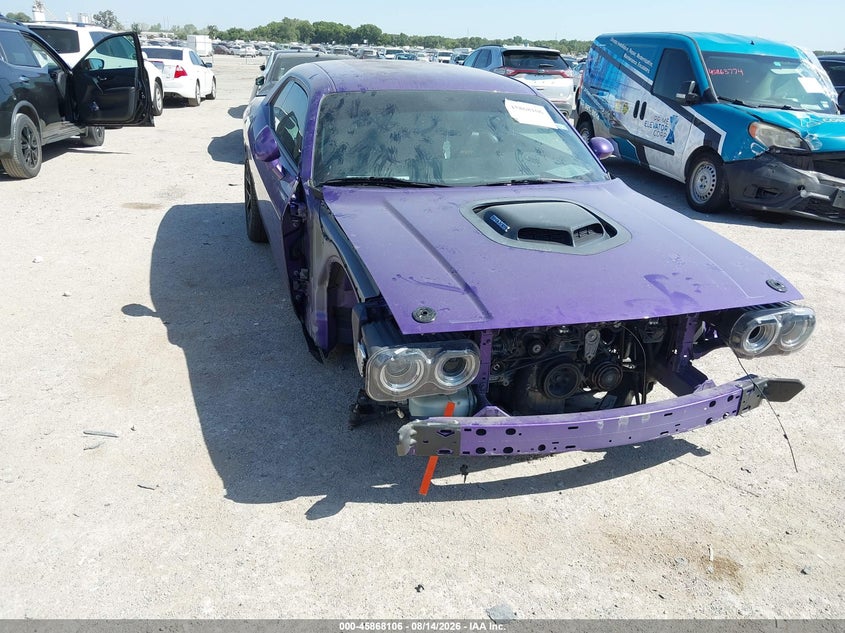 Vin: 2c3cdzbt2gh162932, lot: 46367076, dodge challenger r/t plus shaker 2016 img_1