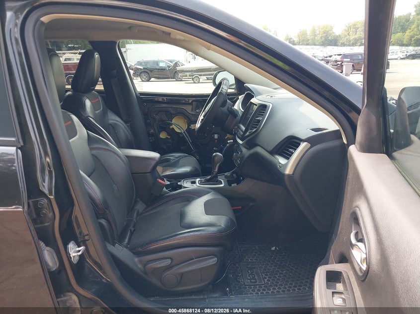 JEEP CHEROKEE 2016 VIN 1C4PJMBB2GW353946