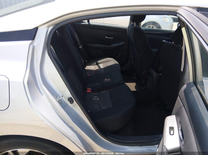 2022 NISSAN SENTRA auction photo 8
