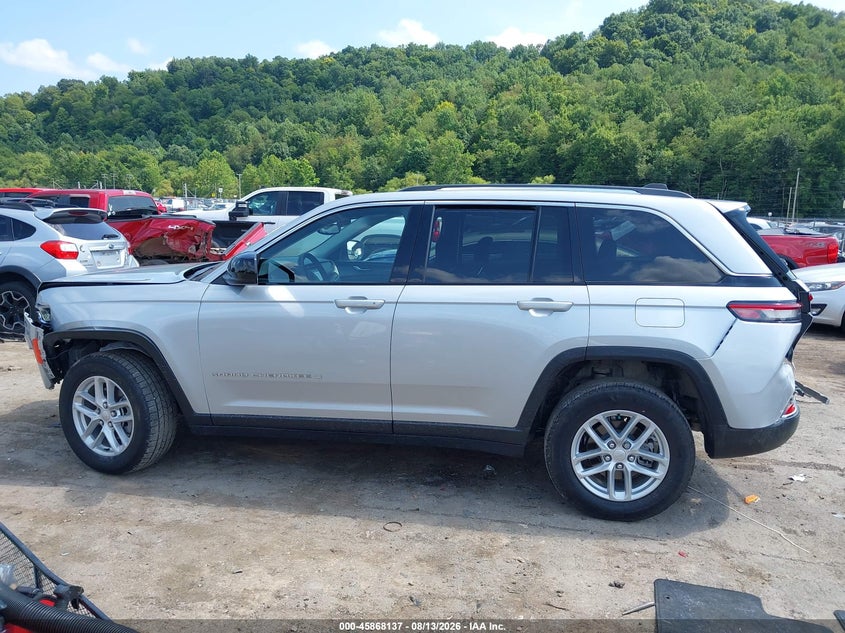 JEEP GRAND CHEROKEE - zdjęcie 15