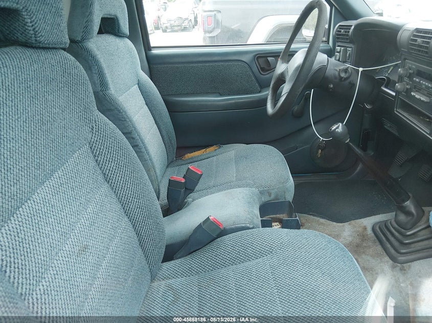 1994 CHEVROLET S TRUCK auction photo 5
