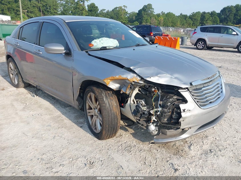 Vin: 1c3ccbab5dn671225, lot: 46367223, chrysler 200 lx 2013 img_1