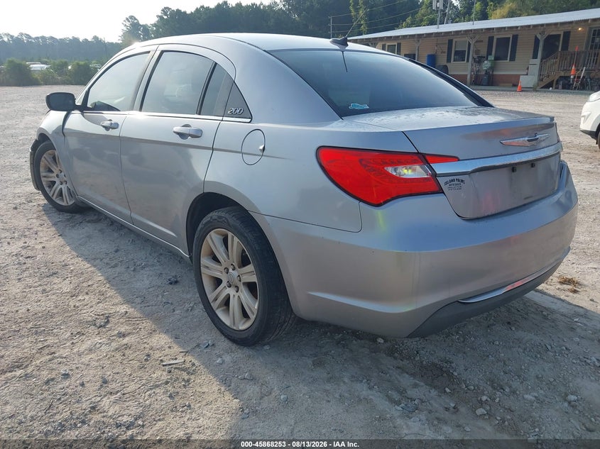 Vin: 1c3ccbab5dn671225, lot: 46367223, chrysler 200 lx 20133