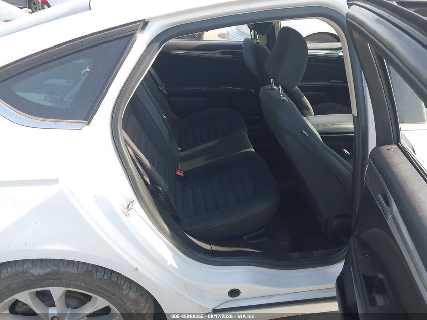 2020 FORD FUSION auction photo 8