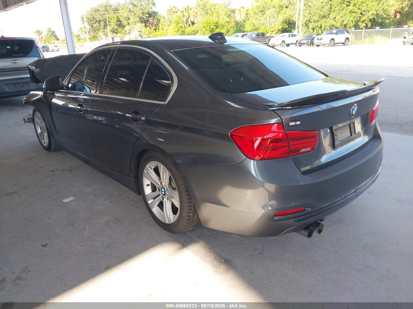 2018 BMW 330I — zdjęcie 3