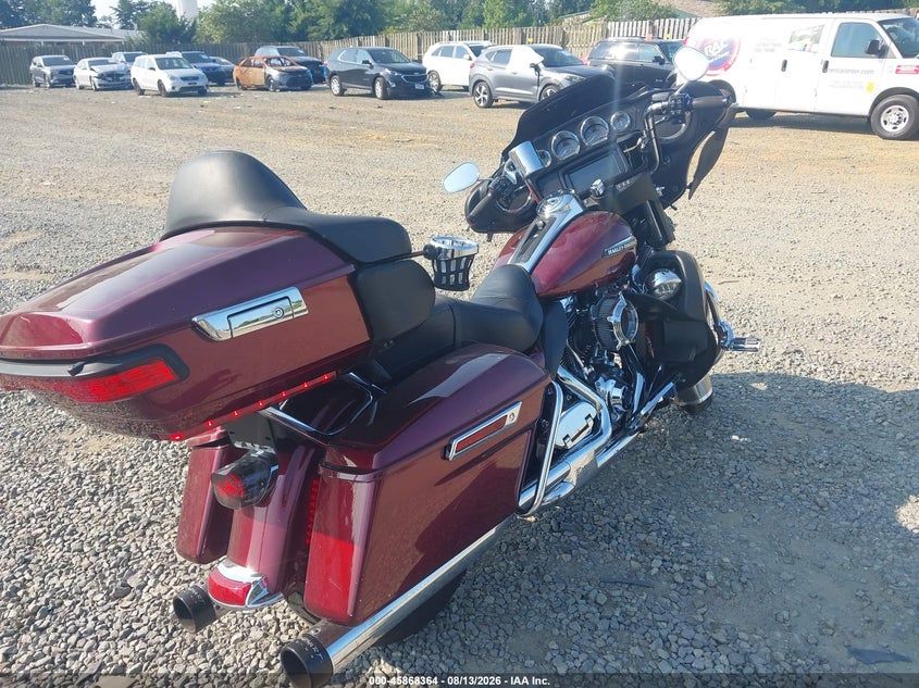 HARLEY-DAVIDSON FLHTCUL 2015