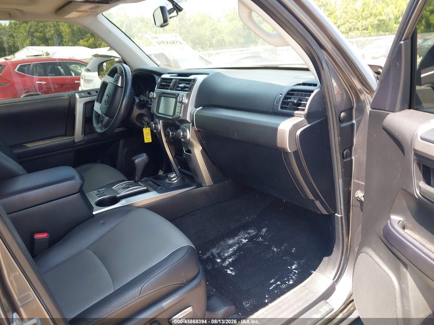 2018 TOYOTA 4RUNNER auction photo 5