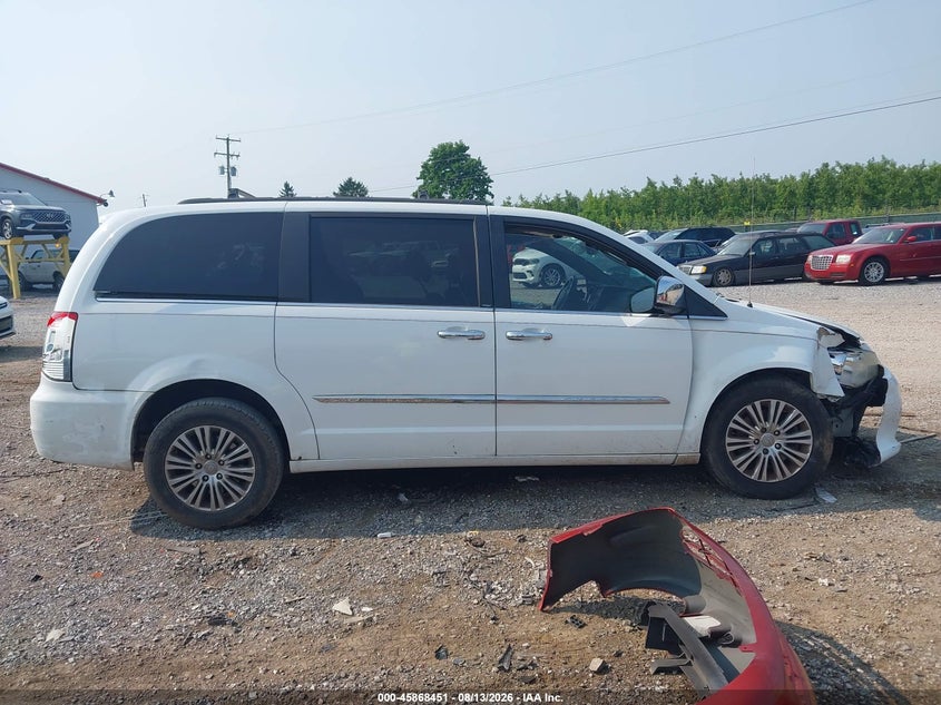 CHRYSLER TOWN & COUNTRY 2013 VIN 2C4RC1CG1DR820161