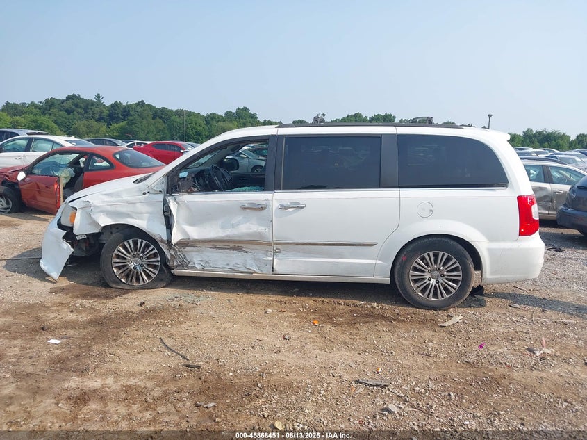 CHRYSLER TOWN & COUNTRY 2013 VIN 2C4RC1CG1DR820161