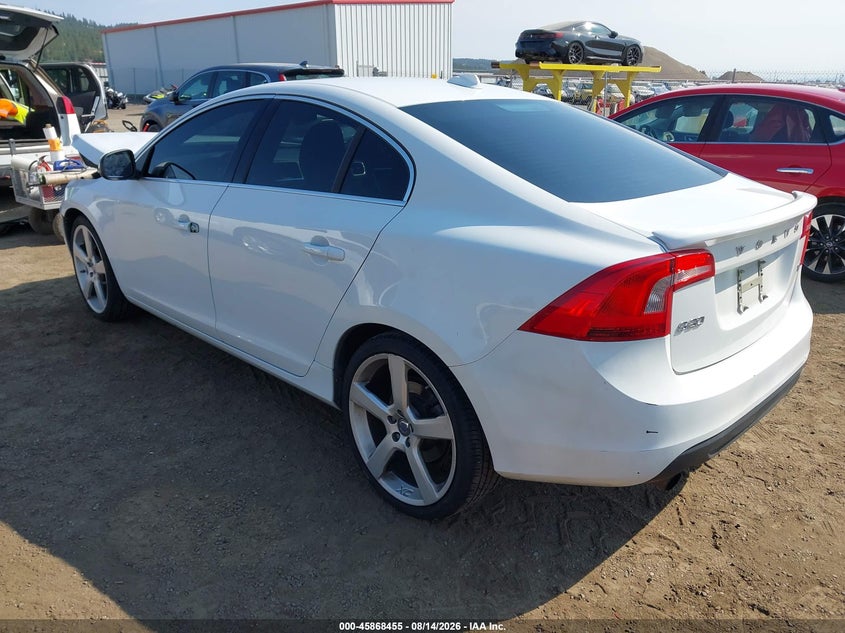 Vin: yv1622fs8c2040466, lot: 46367425, volvo s60 t5 20123