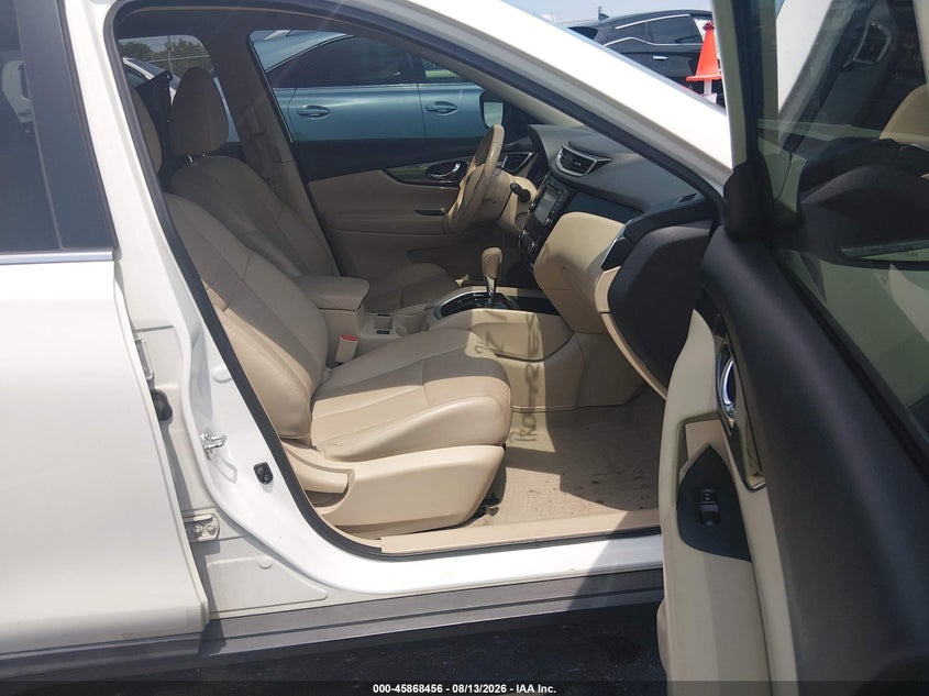 2015 NISSAN ROGUE auction photo 5