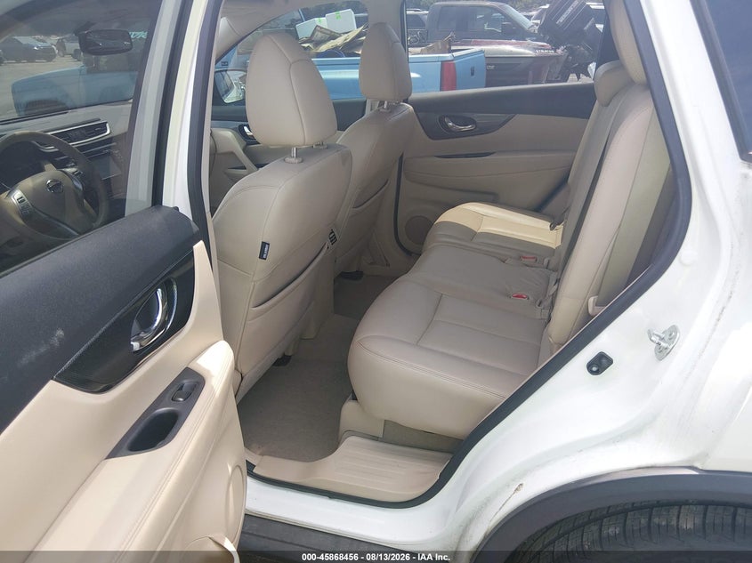 2015 NISSAN ROGUE auction photo 8