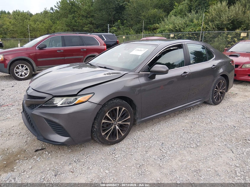 TOYOTA CAMRY - zdjęcie 2
