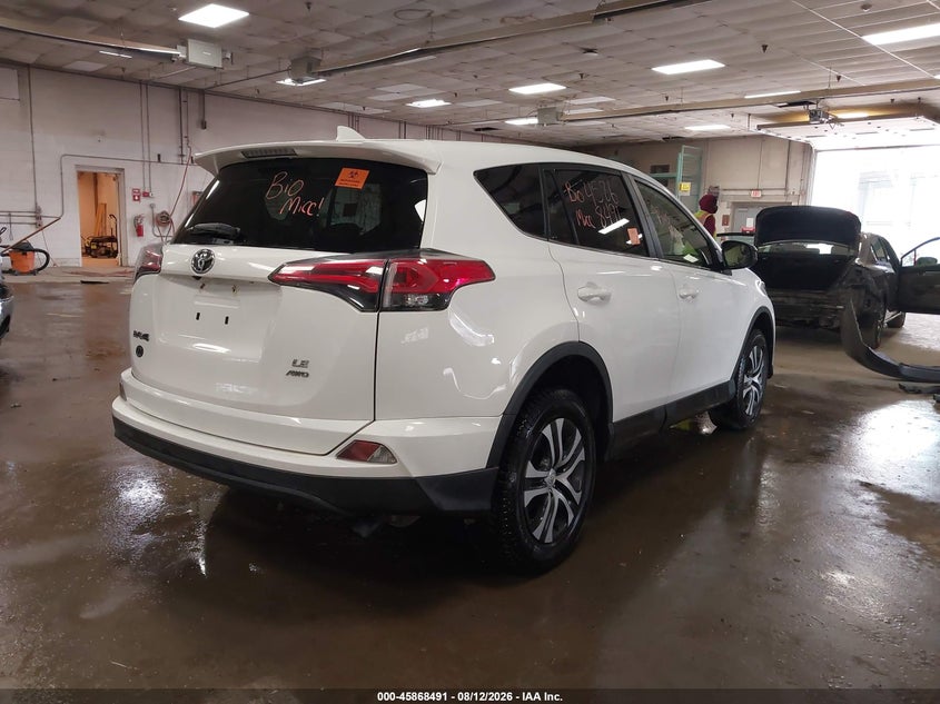 Vin: jtmbfrev7jj186180, lot: 46367461, toyota rav4 le 20184