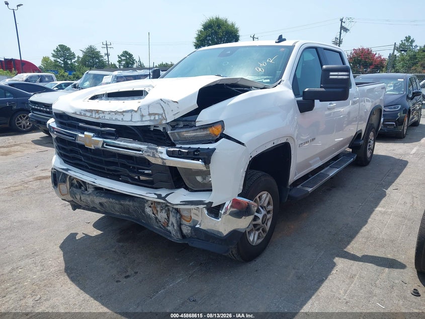 2026 CHEVROLET SILVERADO 2500 HD auction photo 2