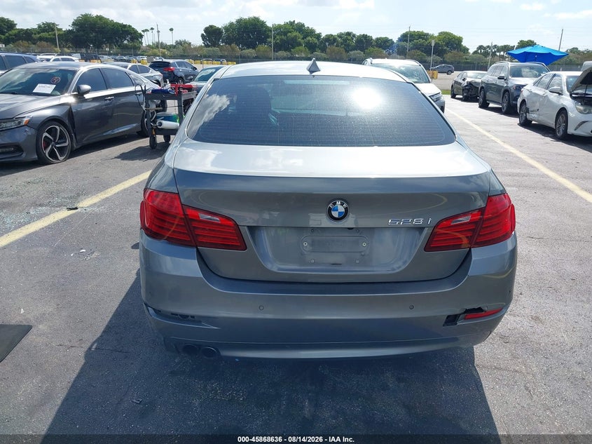 BMW 528I 2016 VIN WBA5A5C5XGG348121