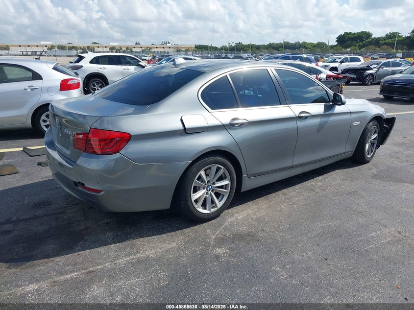 2016 BMW 528I auction photo 4
