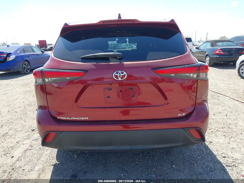 2022 Toyota Highlander (VIN: 5TDGZRAH4NS125293)