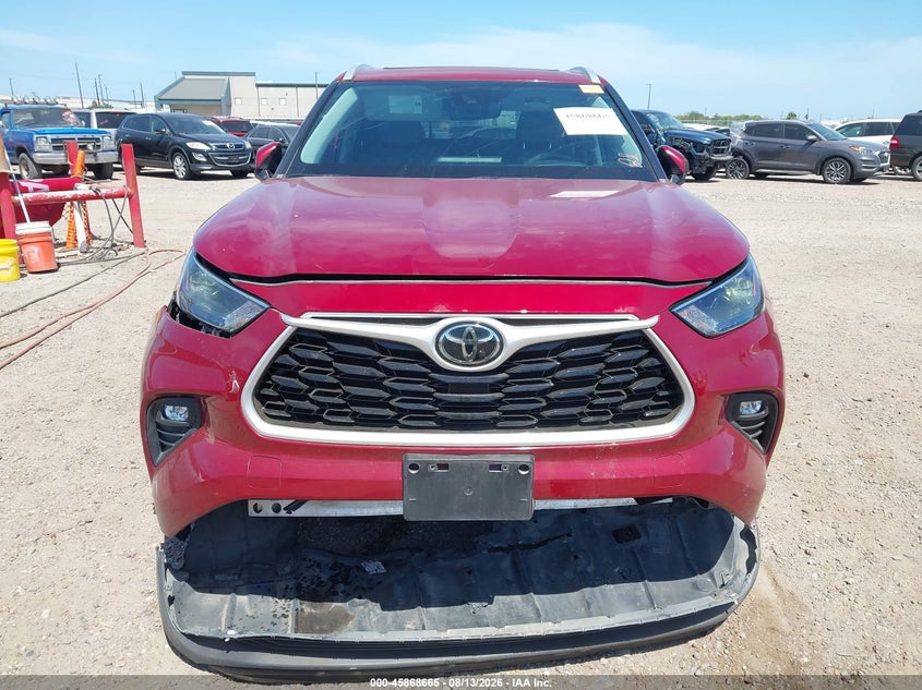 TOYOTA HIGHLANDER - zdjęcie 12