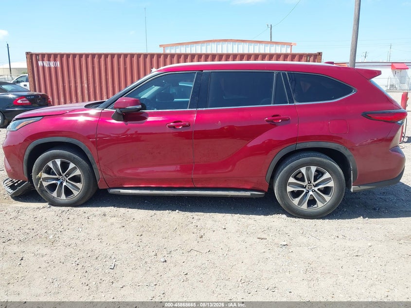 TOYOTA HIGHLANDER - zdjęcie 14