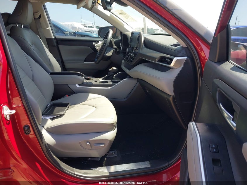 TOYOTA HIGHLANDER - zdjęcie 5