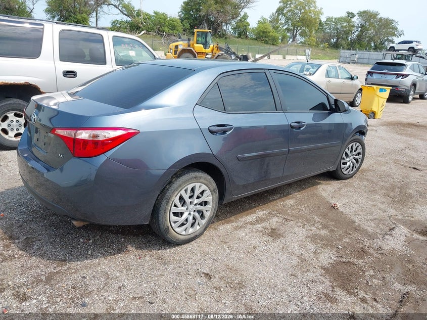 TOYOTA COROLLA - zdjęcie 4