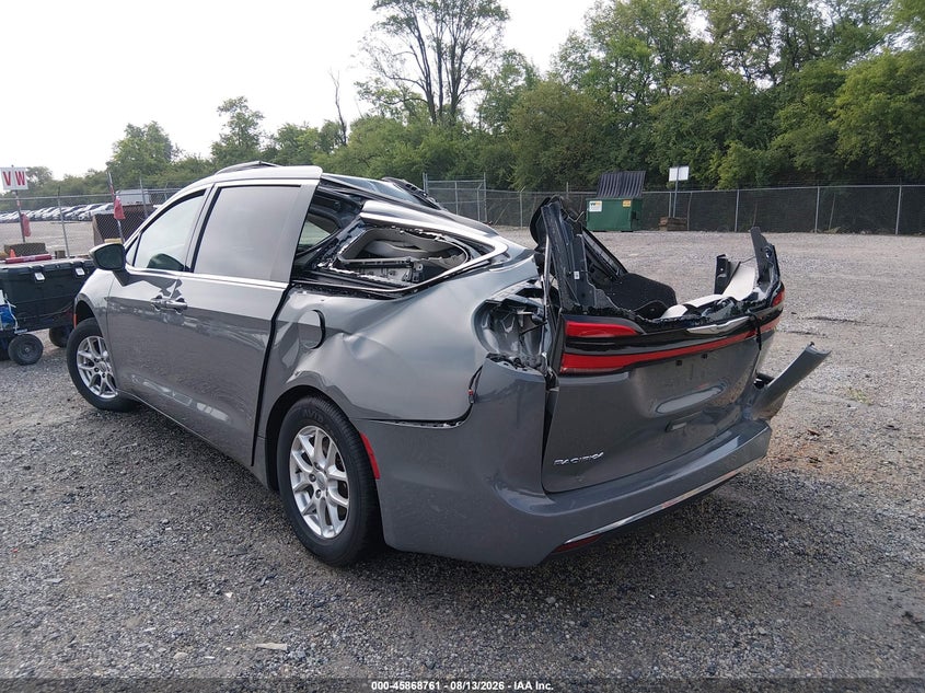 2022 CHRYSLER PACIFICA auction photo 3