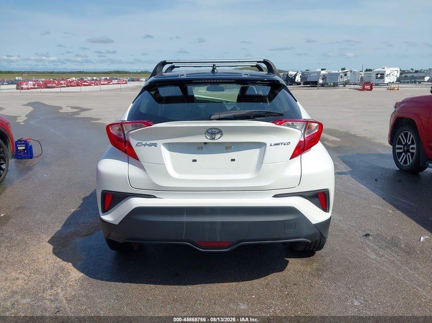 TOYOTA C-HR - zdjęcie 17
