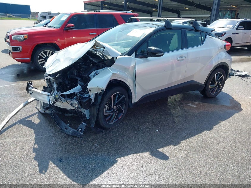 2020 TOYOTA C-HR auction photo 2