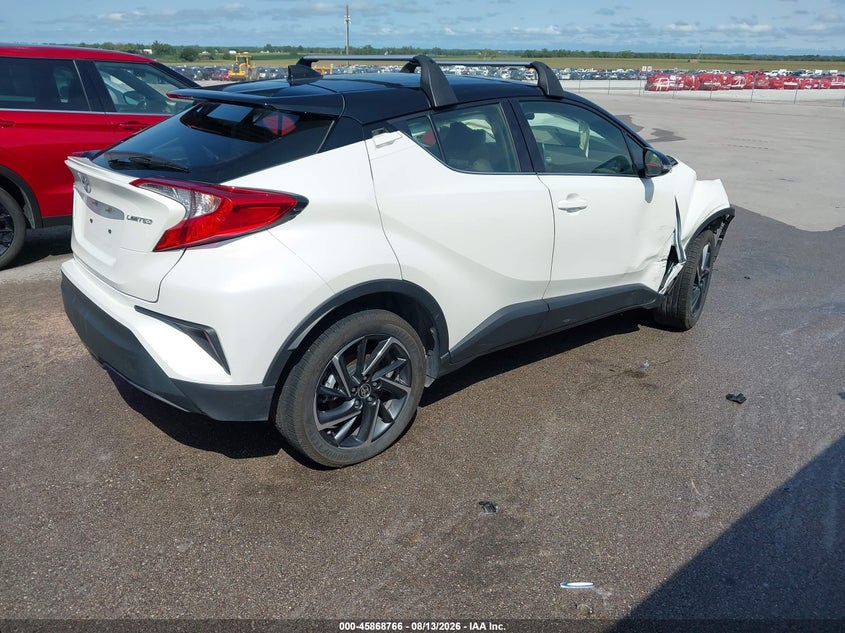 2020 TOYOTA C-HR auction photo 4