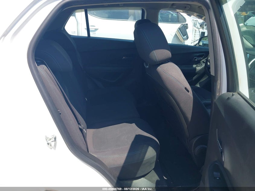 2016 CHEVROLET TRAX auction photo 8