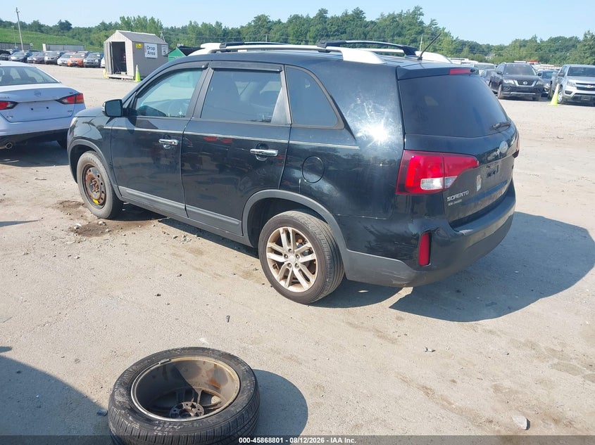 Photo 3 - KIA SORENTO