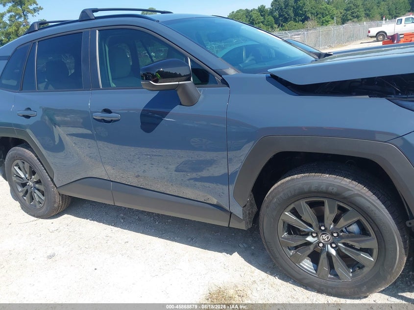 TOYOTA RAV4 - zdjęcie 13